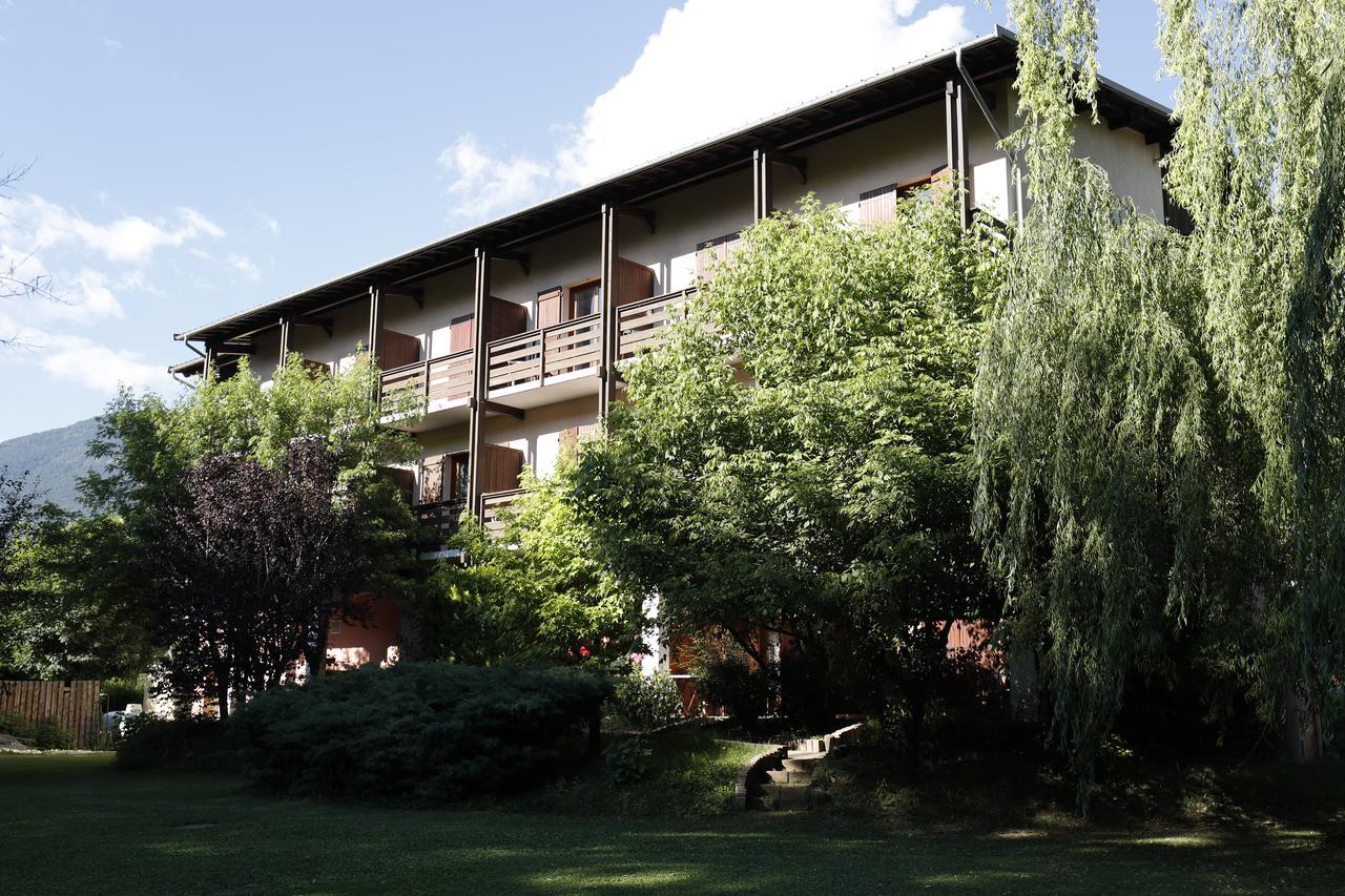 Hôtel Lacour Eygliers Exterior foto